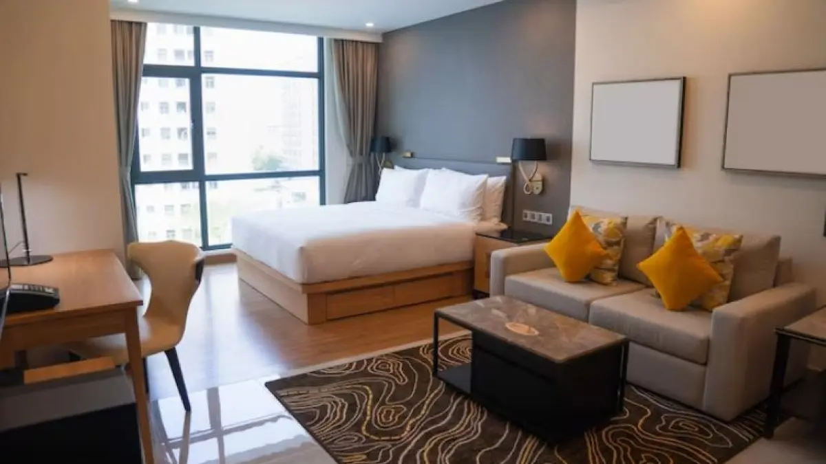 Ilustrasi hotel bintang 4 di Solo. (Freepik)