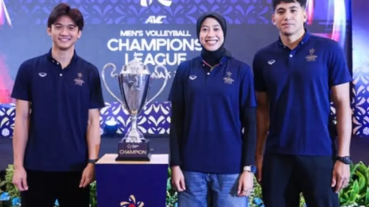 Alfin Daniel, Megawati Hangestri Pertiwi, dan Rendy Tamamilang, dalam pengundian Liga Champions Bola Voli Putra AVC Pontianak 2026 di Jakarta, Minggu (15/3/2026).&nbsp;(MOJI)