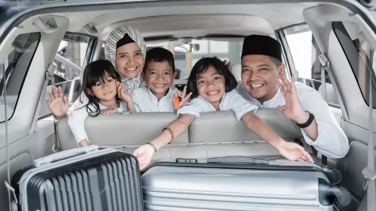 Ilustrasi mudik bersama anak. (freepik)