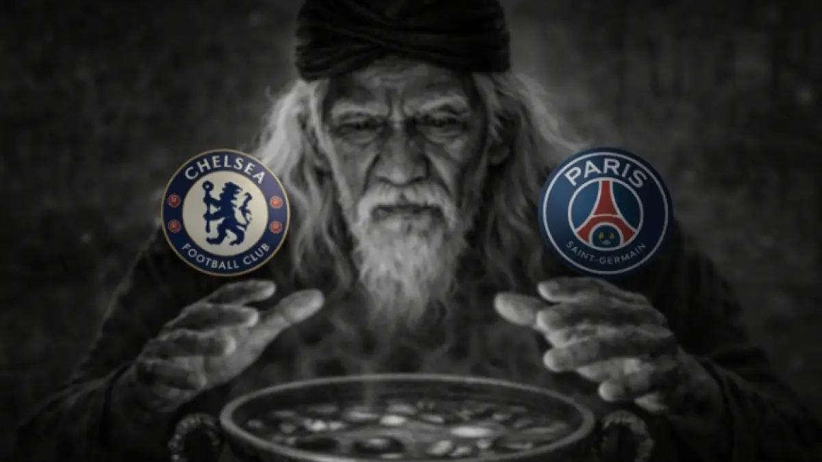 Mbah Sakat sedang meramalkan laga Chelsea vs PSG di Liga Champions dini hari nanti.