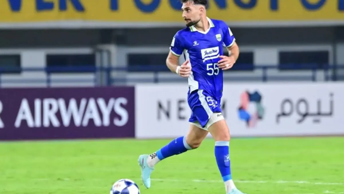 Bek Persib Bandung asal Irak, Frans Putros. (ILEAGUE)