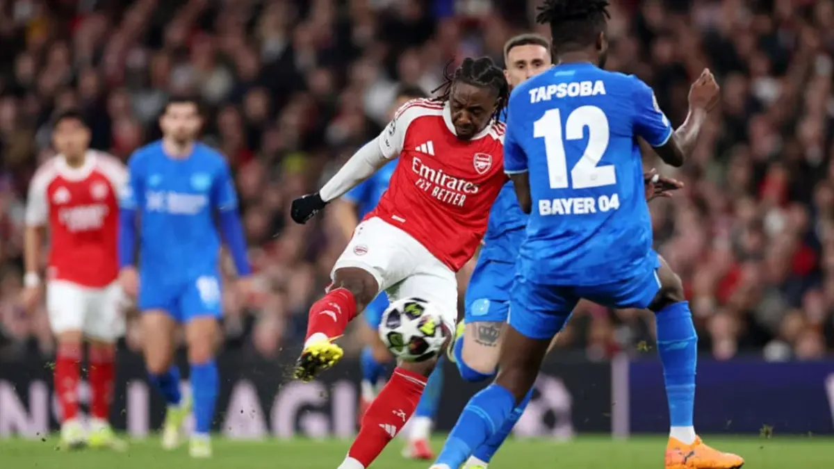 Eberechi Eze mencetak gol di laga Arsenal vs Leverkusen. Hasil 16 besar Liga Champions ini mengantar The Gunners lolos ke perempat final. (SPORF)