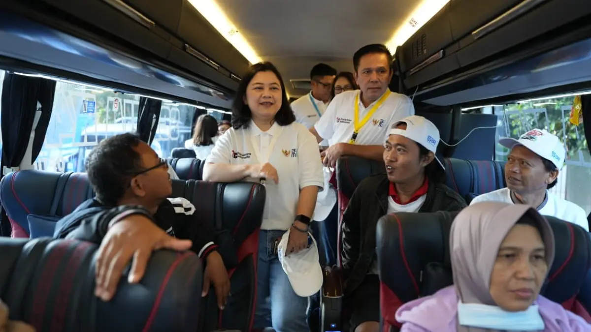 Ribuan pemudik diberangkatkan BRI menggunakan bus dalam program Mudik Gratis BUMN 2026 di Stadion GBK Jakarta.