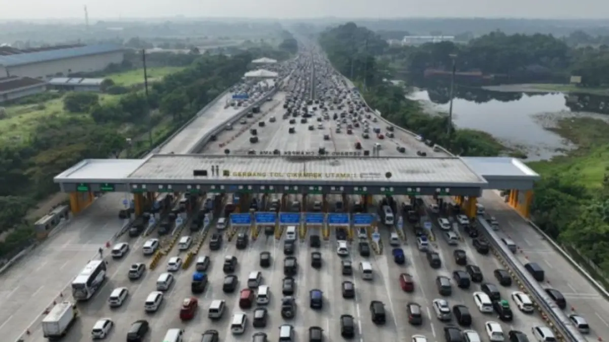 Puncak arus mudik Lebaran 2026 capai 250 ribu kendaraan, Korlantas sebut lalu lintas tetap terkendali. (Dok Jasa Marga)