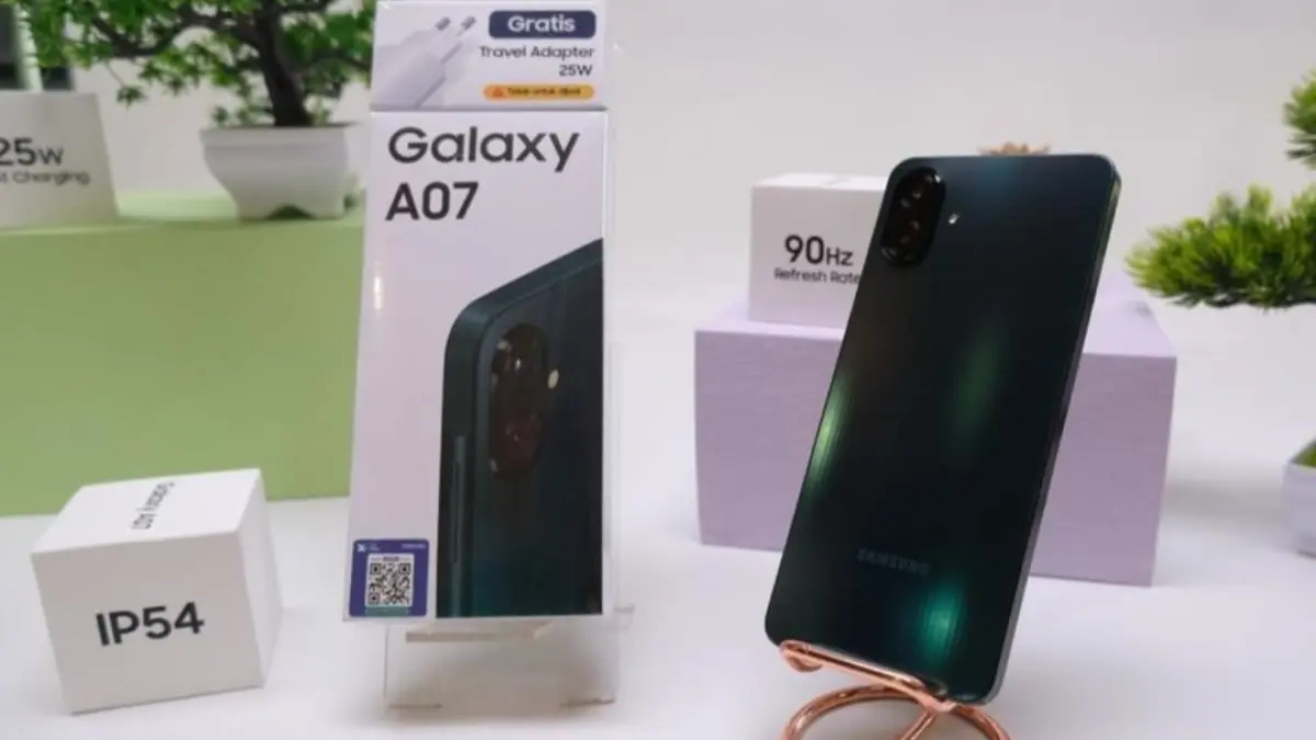 Samsung Galaxy A07 dibekali layar 6,7 inci HD+ 120Hz dan chipset Dimensity 6300. (Samsung)