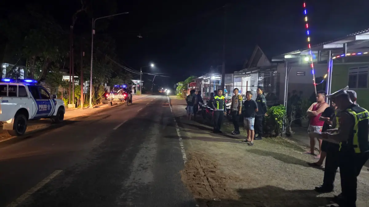 Ilustrasi kecelakaan lalu lintas di jalur Pacitan–Ngadirojo yang menewaskan seorang pemuda saat malam takbiran. FOTO: ISTIMEWA