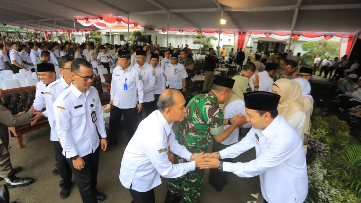 Plt Wali Kota Madiun F Bagus Panuntun berhalalbihal bersama ASN usai libur Lebaran 2026. BAGAS BIMANTARA/RADAR MADIUN