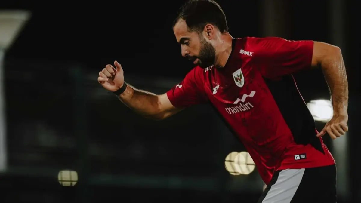 Jordi Amat jadi gelandang bertahan (Instagram)