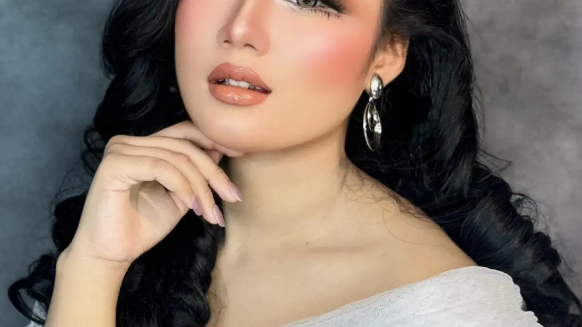 Ayu Pramesti Putri Fara, remaja Magetan yang bangkit dari tekanan sosial dan bercita-cita menjadi wartawan.