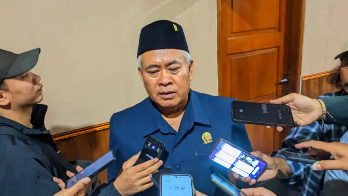 Ketua DPRD Kabupaten Madiun Fery Sudarsono menilai kebijakan 4 hari kerja ASN perlu kajian matang sebelum diterapkan. DOK RADAR MADIUN