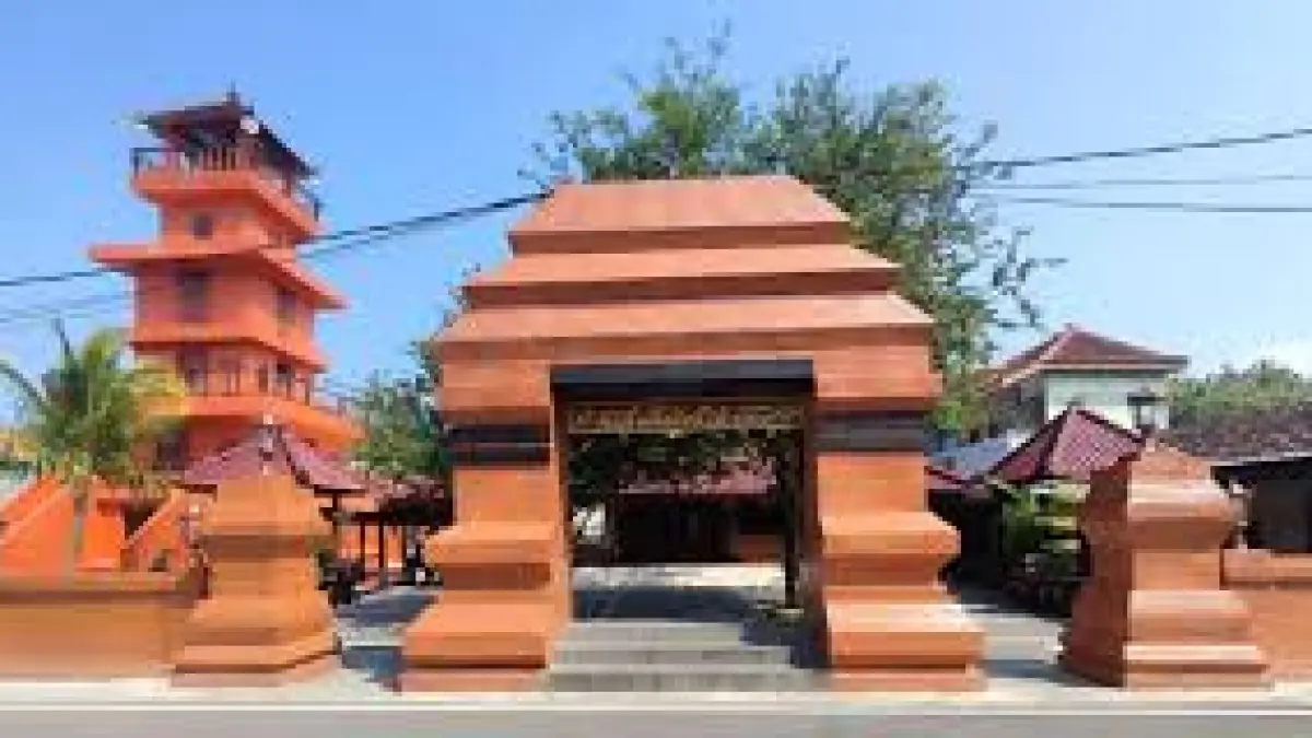 Ilustrasi masjid kuncen photo by radar lawu