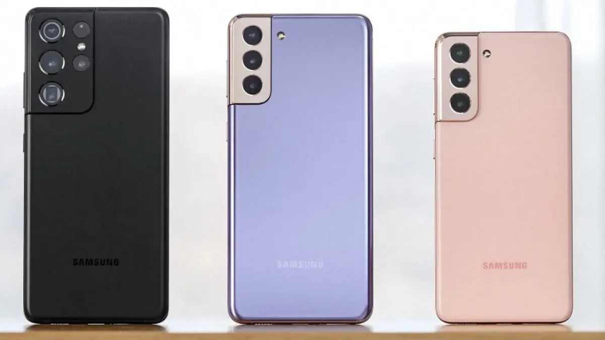 Ilustrasi HP Samsung dengan AI Face Recognition.
