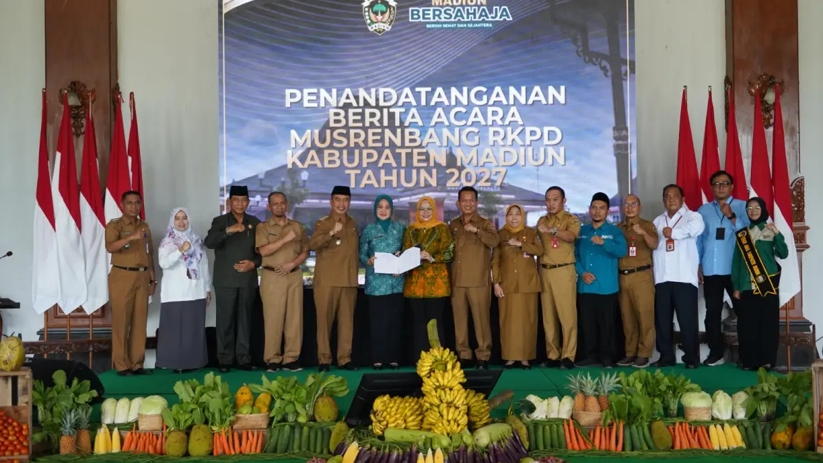 Suasana Musrenbang RKPD Kabupaten Madiun 2027 yang membahas ribuan usulan pembangunan dari masyarakat. LODITYA FERNANDES/RADAR MADIUN