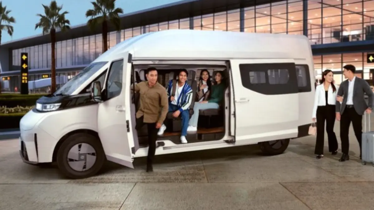 Farizon SV unggul dengan teknologi listrik, desain futuristik, dan fitur keselamatan modern.