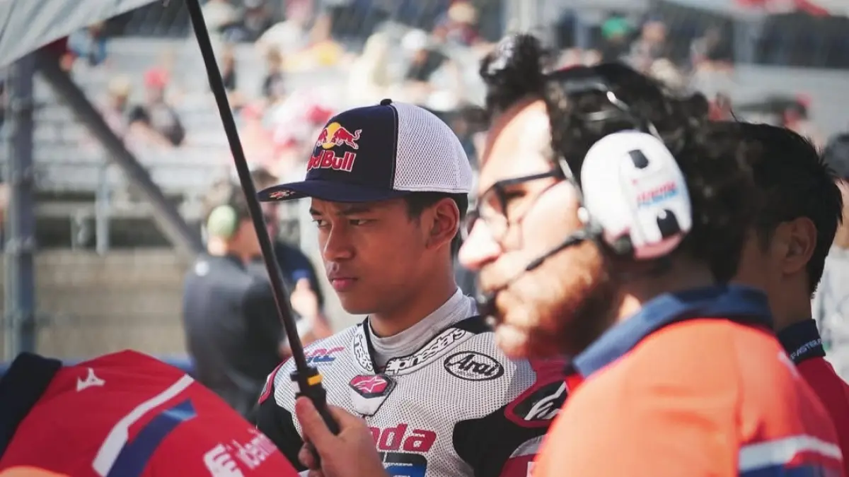 Jadwal Moto3 Spanyol 2026 di Jerez, peluang Veda Ega Pratama bangkit usai gagal di Austin. (Honda Team Asia)