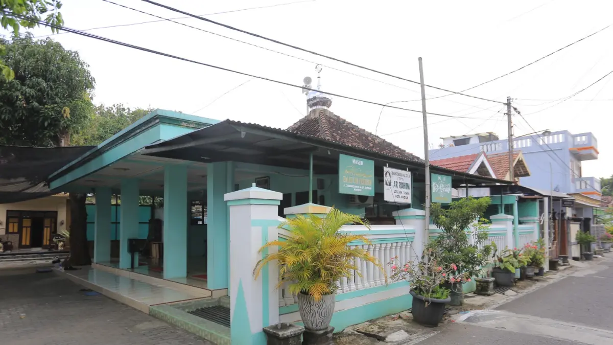 Masjid Baitur Rohiim di Kelurahan Josenan menjadi salah satu rumah ibadah prioritas untuk disertifikatkan tahun ini. BAGAS BIMANTARA/RADAR MADIUN
