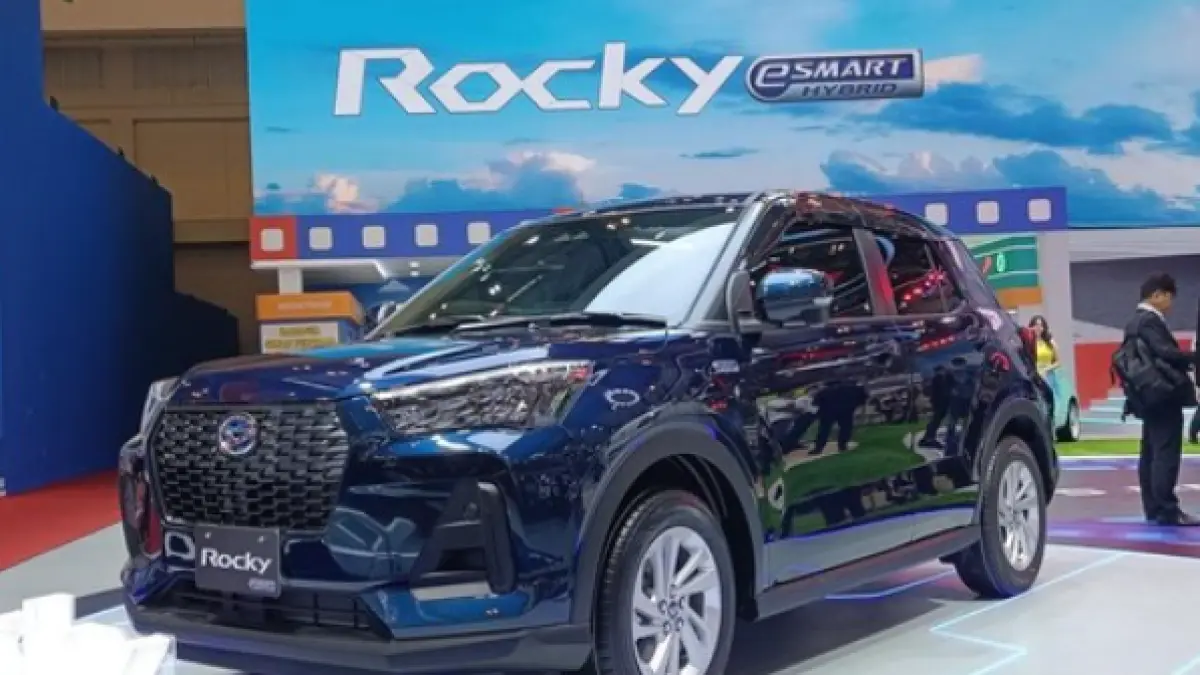 Rocky e-Smart Hybrid menggunakan sistem series hybrid, di mana roda digerakkan sepenuhnya oleh motor listrik. 