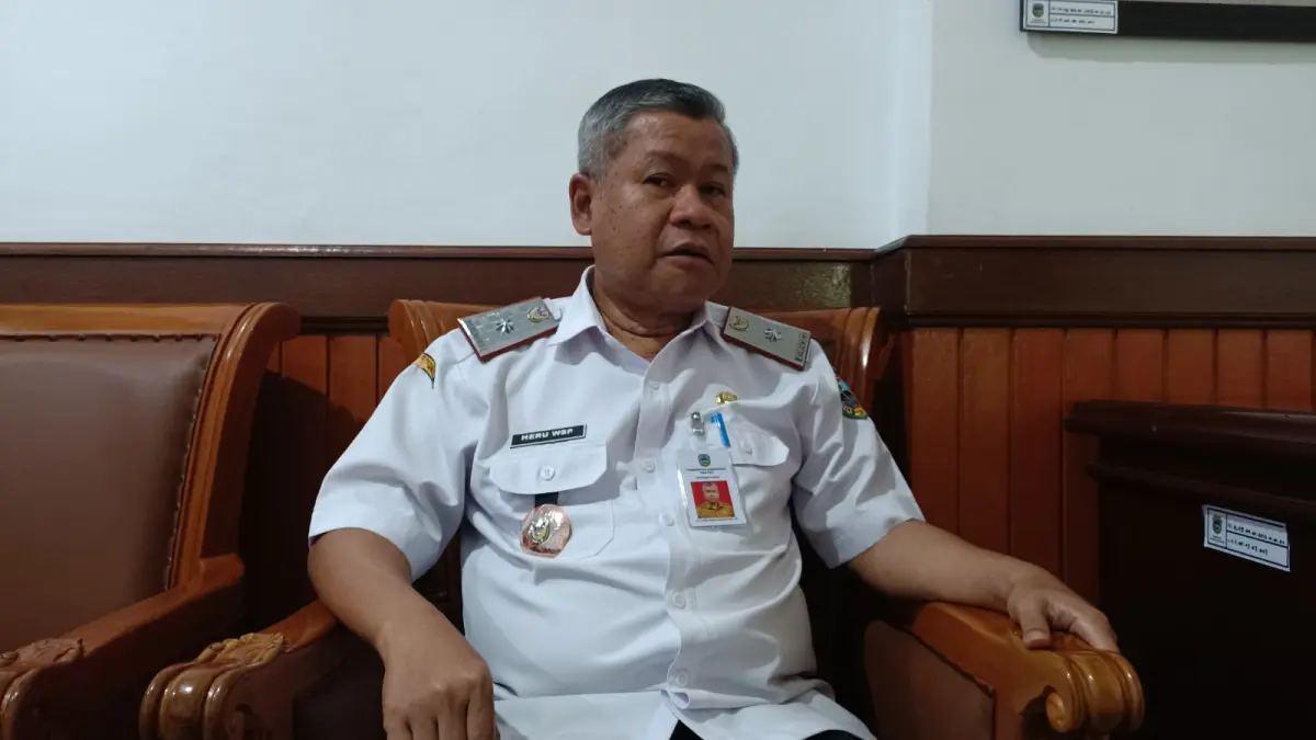 Sekda Pacitan Heru Wiwoho menjelaskan tentang kebijakan WF ASN. NUR CAHYONO/RADAR PACITAJ