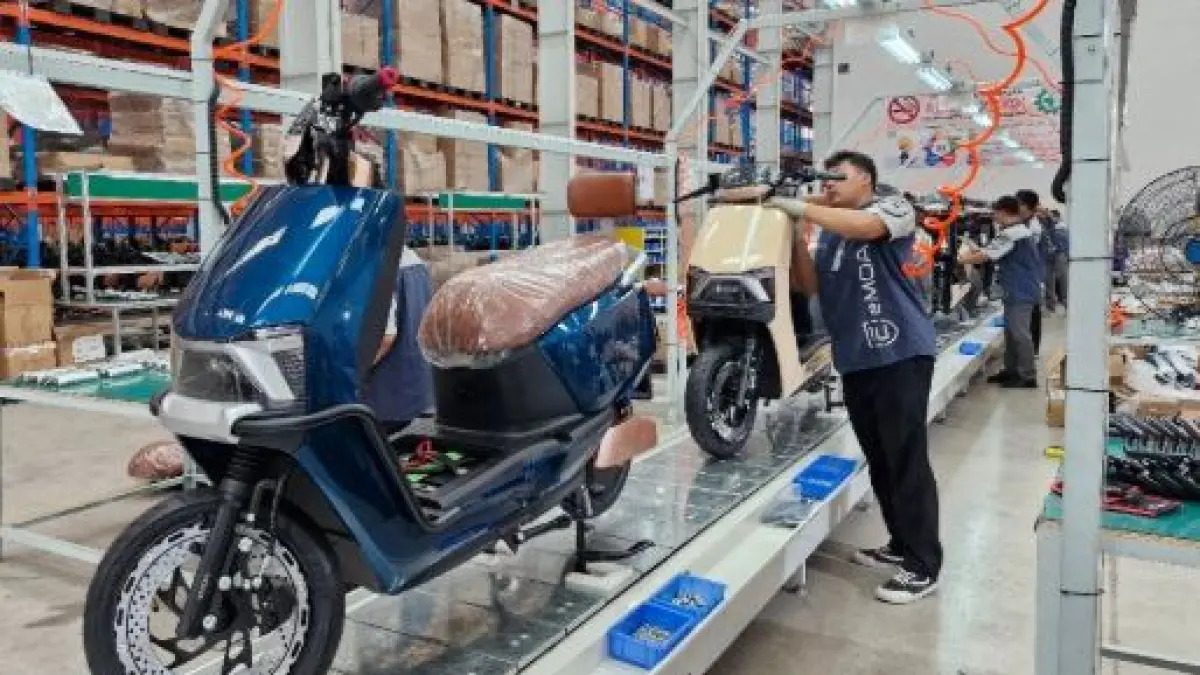 Motor listrik eMOA E1 dan eMOA E2 sudah dirakit secara lokal di Cikarang, Jawa Barat.