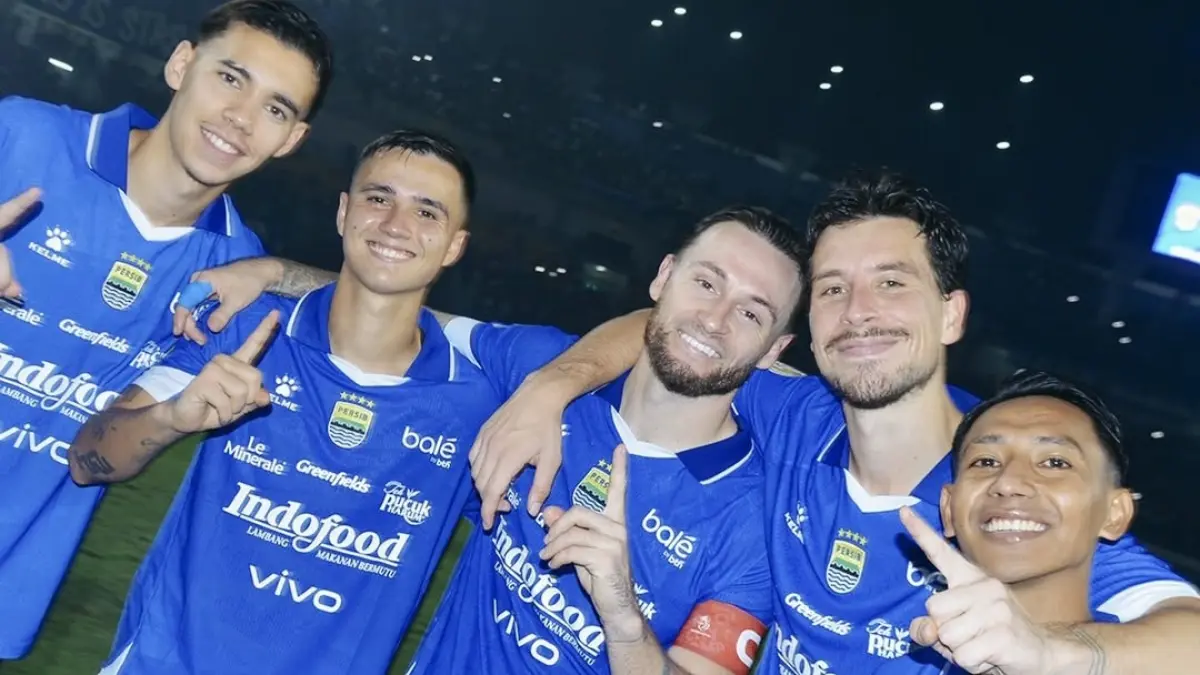 Semen Padang vs Persib Bandung malam ini. (ig@persib)