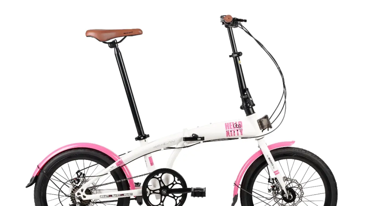 Element Police Milan Hello Kitty Edition cocok untuk pengguna yang ingin tampil beda. 