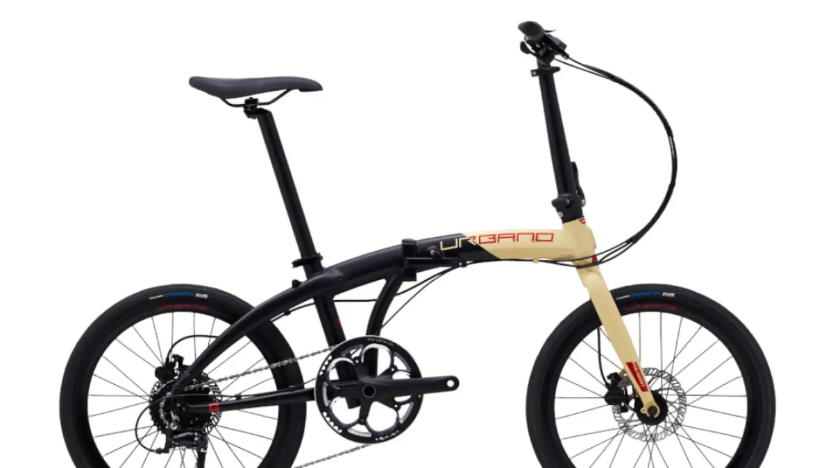 Sepeda lipat Polygon Urbano 5 hadir dengan desain premium, frame alloy ringan. 