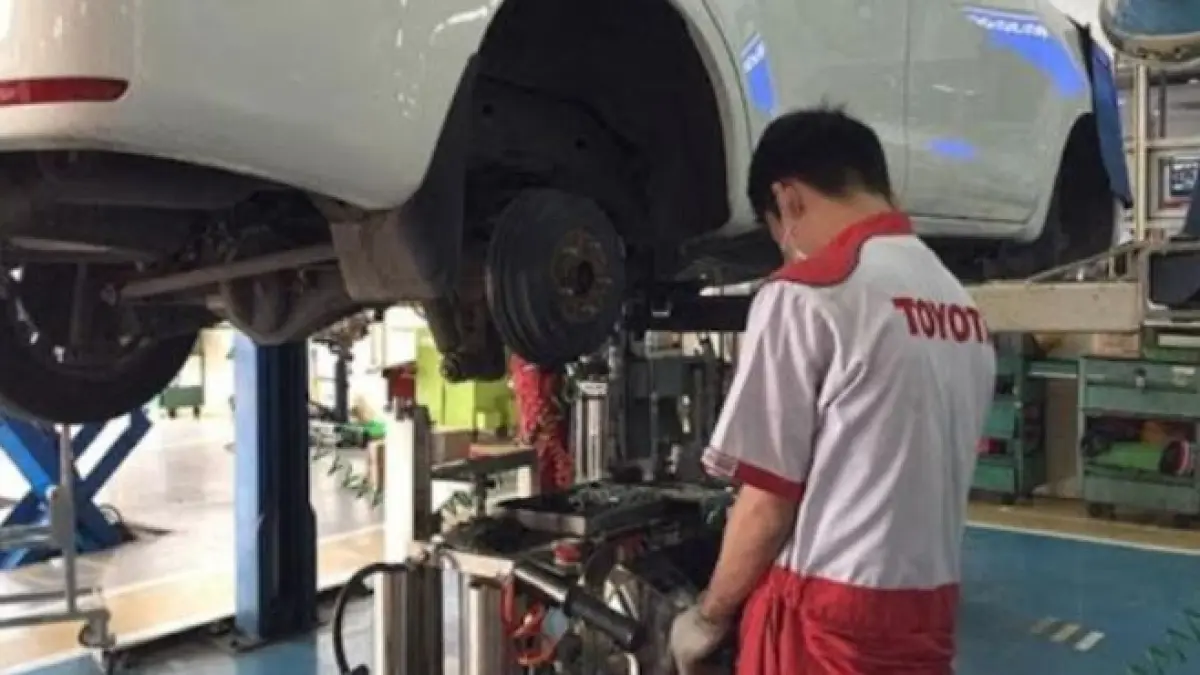 Bunyi “Gluduk” pada Kaki Mobil. (AUTO2000) 