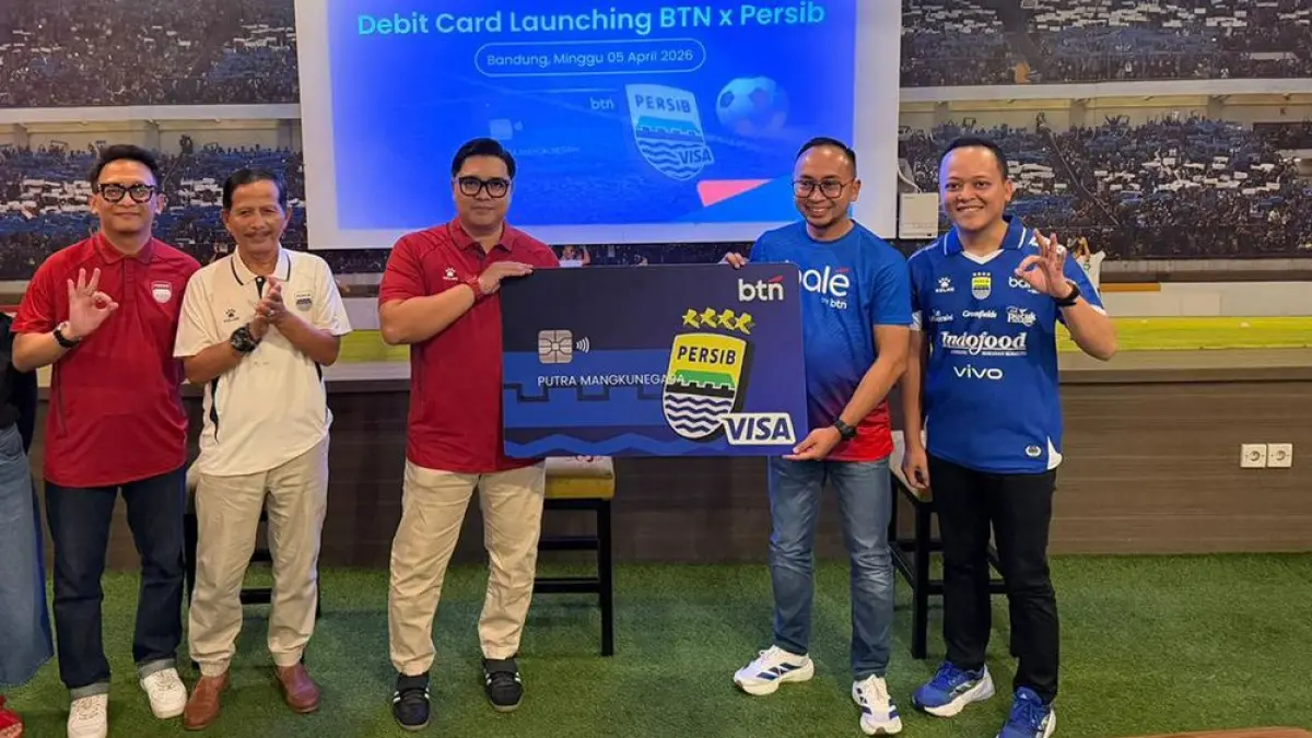 Persib dan BTN meluncurkan kartu debit edisi spesial. (PERSIB)