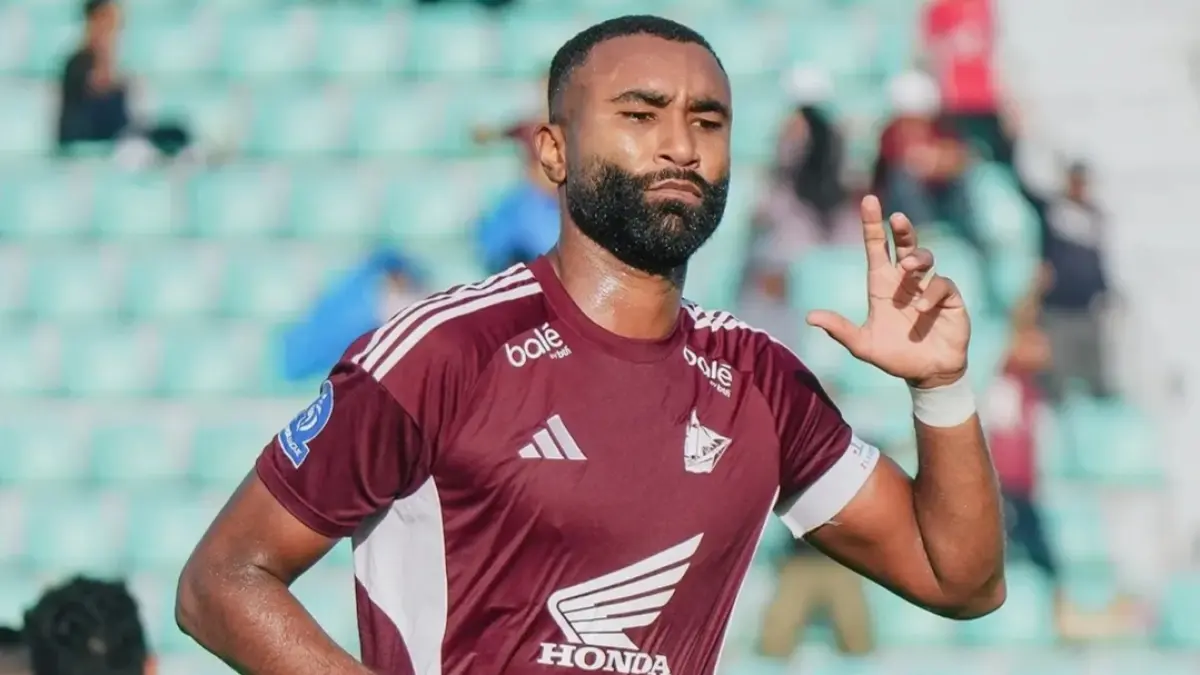 PEMAIN KUNCI: Kapten PSM Makassar Yuran Fernandes bakal memimpin timnya menghadapi PSIM Jogja. (IG @psm_makassar)