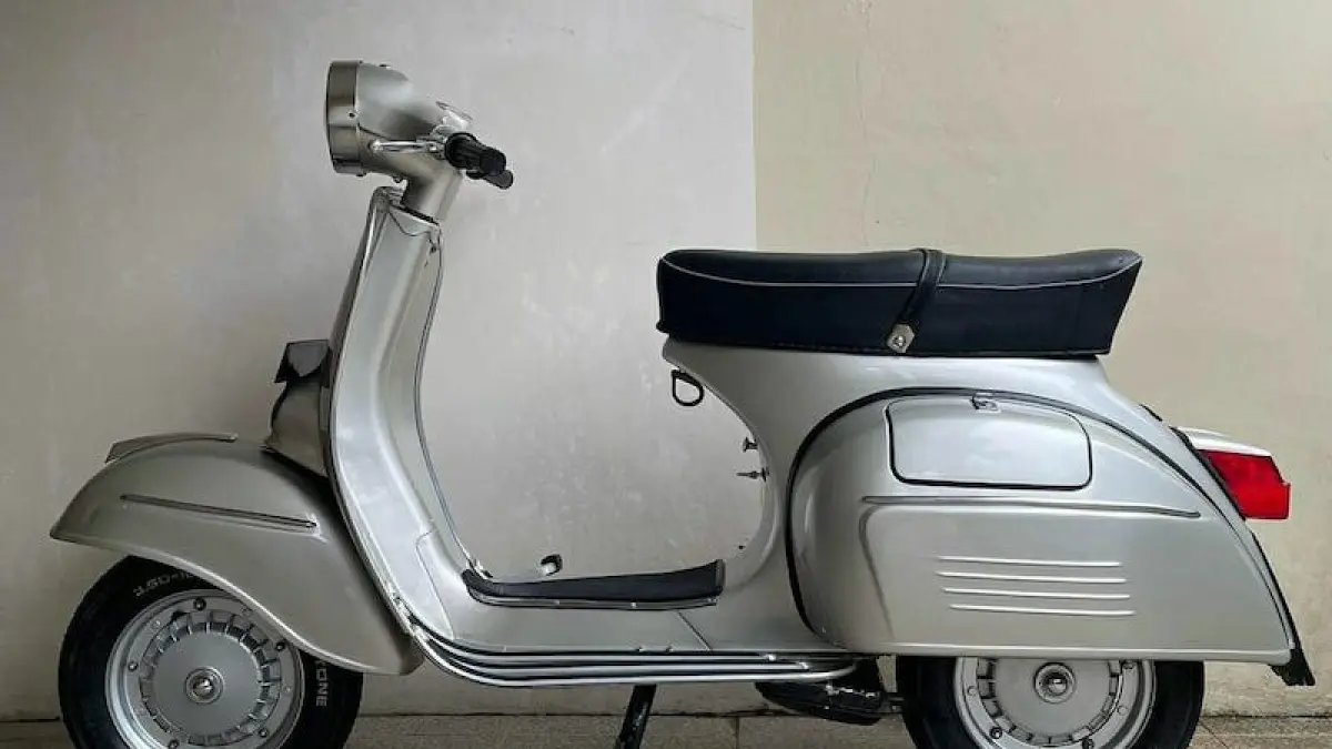 Ilustrasi vespa sprint. (Instagram/@scoot.eterna)