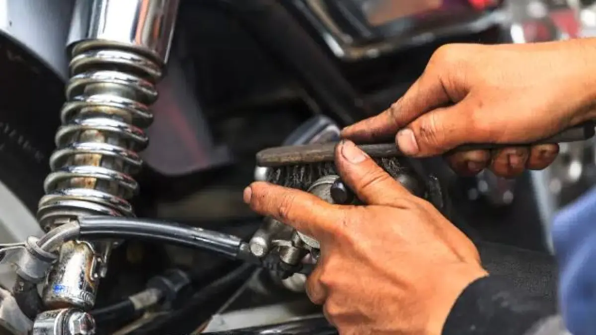 Shockbreaker Motor Mulai Lemah (ILUSTRASI/ASTRA)