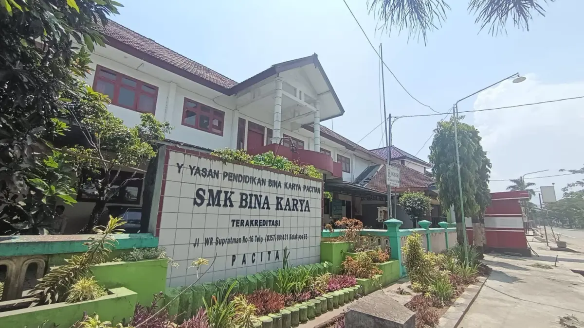 Kondisi SMK Bina Karya Pacitan yang menjadi sorotan terkait polemik penggunaan dana PIP. NUR CAHYONO/RADAR PACITAN