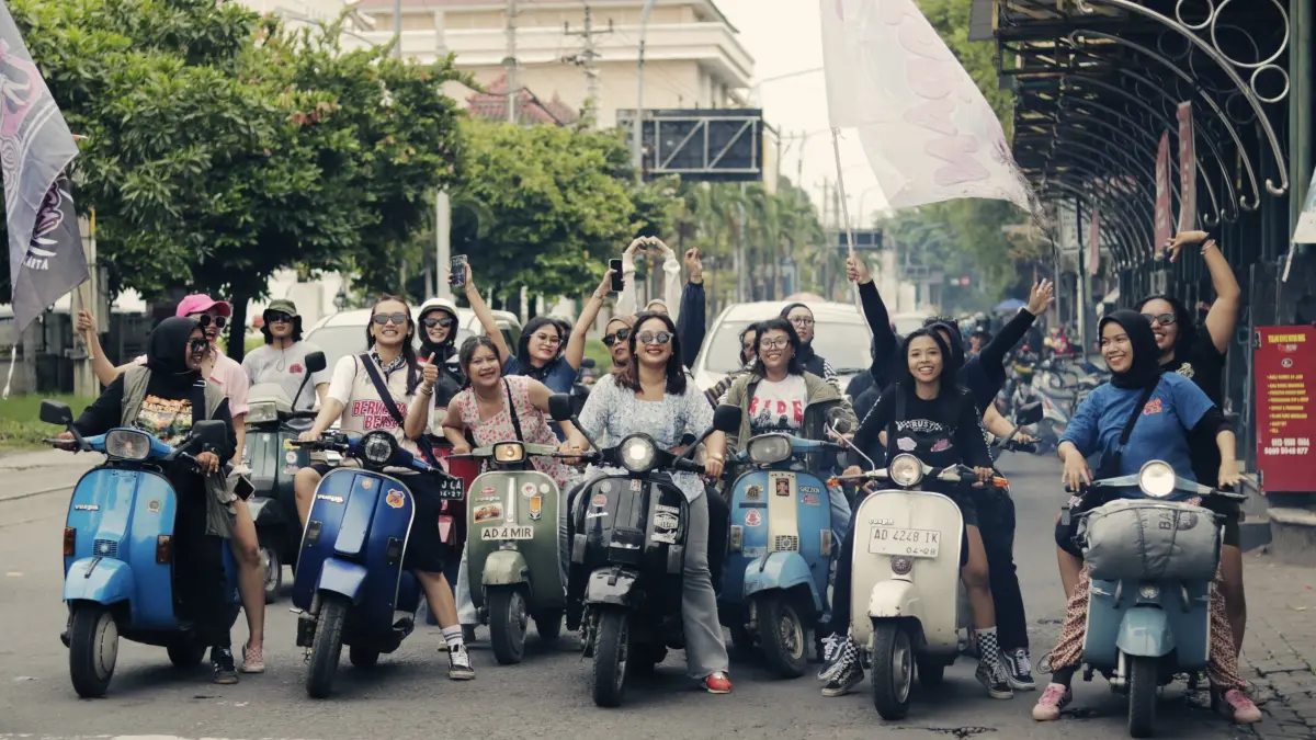 Komunitas Motoran Cantik Solo yang aktif mengenalkan budaya dan wisata lewat Vespa. (Radar Solo)