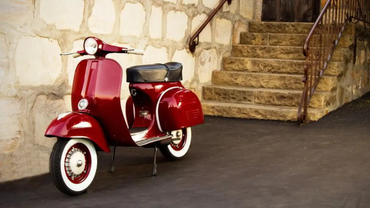 Ilustrasi Vespa Super.