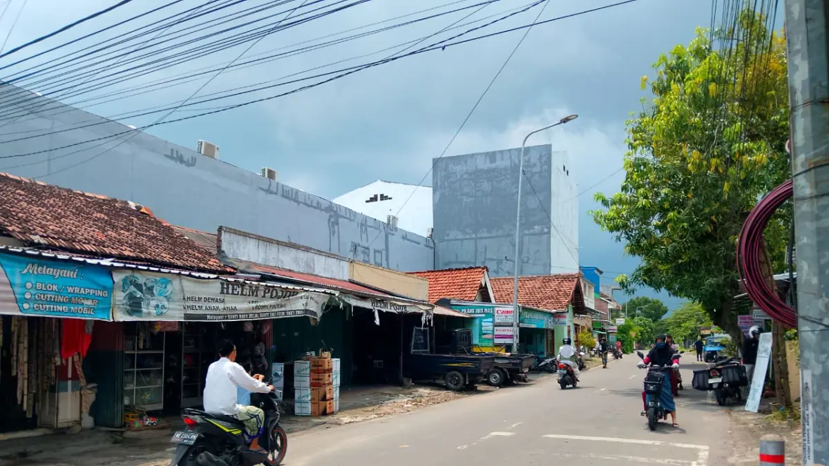 DPRD Madiun soroti rencana pelebaran Jalan DI Panjaitan. Minta utamakan musyawarah dengan warga. LODITYA FERNANDES/RADAR MADIUN