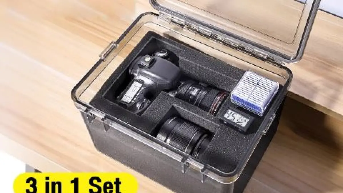 Dry Cabinet Elektrik dan Storage Box Plastik untuk Kamera. (ILUSTRASI/ISTIMEWA)