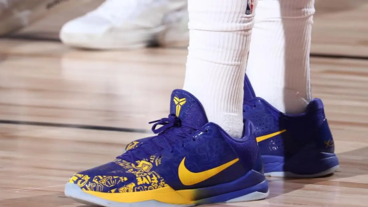 Ilustrasi sepatu basket. (mainbasket)