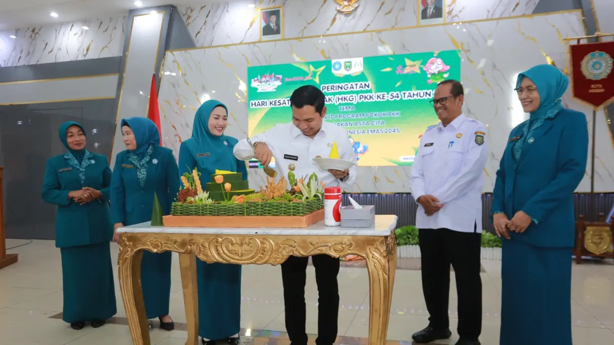 Peringatan HKG PKK ke-64 di Kota Madiun menjadi momentum penguatan peran kader dalam pembangunan keluarga. BAGAS BIMANTARA/RADAR MADIUN