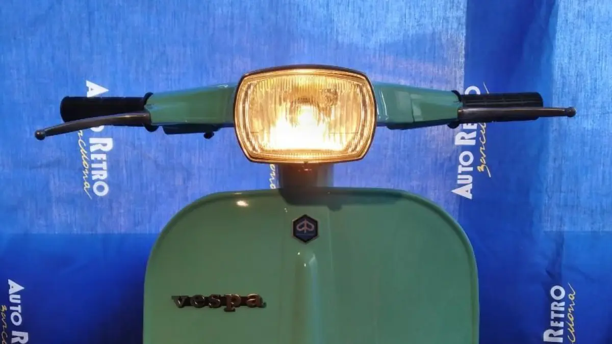 Ilustrasi stang vespa.