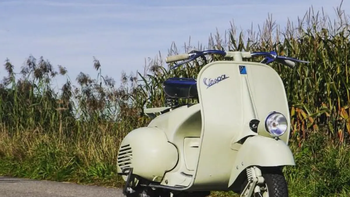 Ilustrasi vespa VN. (pinterest)