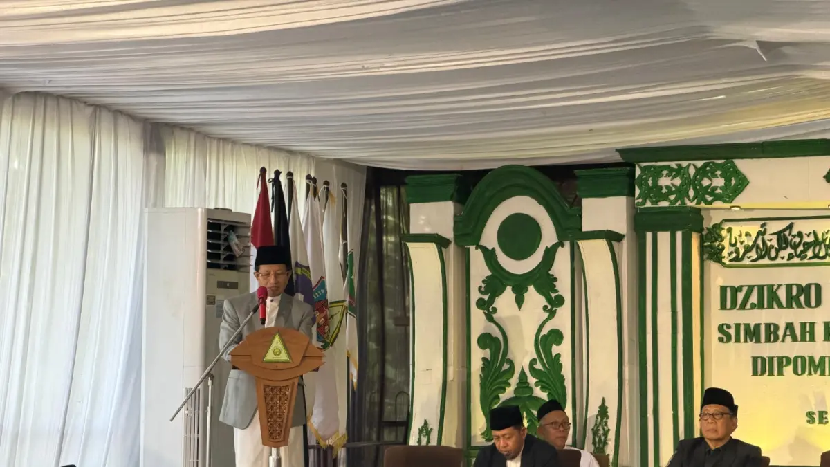 Menteri Agama Nazaruddin Umar memberikan tausiyah saat menghadiri haul KH Abdul Manan Dipomenggolo di Pacitan. FOTO: NUR CAHYONO/RADAR PACITAN