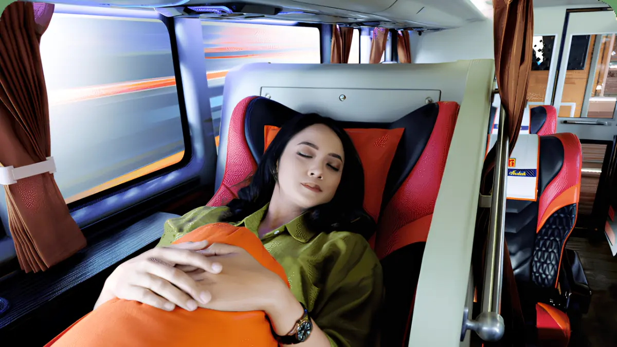 Tak lagi capek di jalan, sleeper bus kini jadi pilihan favorit wisata jarak jauh. 