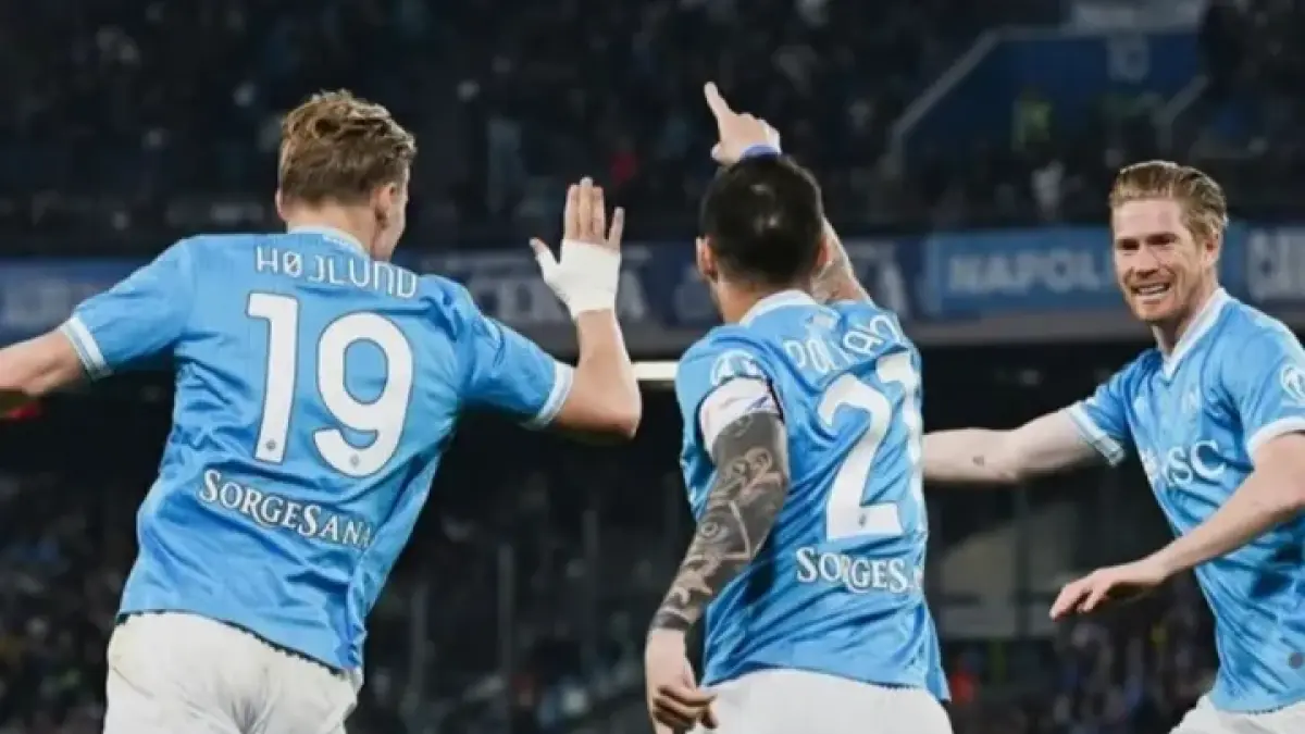 Napoli akan menjamu Lazio pada Sabtu (18/4) malam WIB.