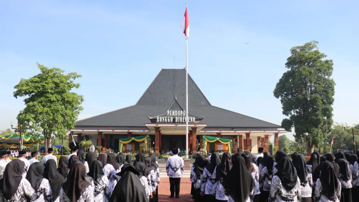 Bupati Madiun memaparkan rencana efisiensi dengan mendekatkan guru ke domisili. DOK RADAR MADIUN