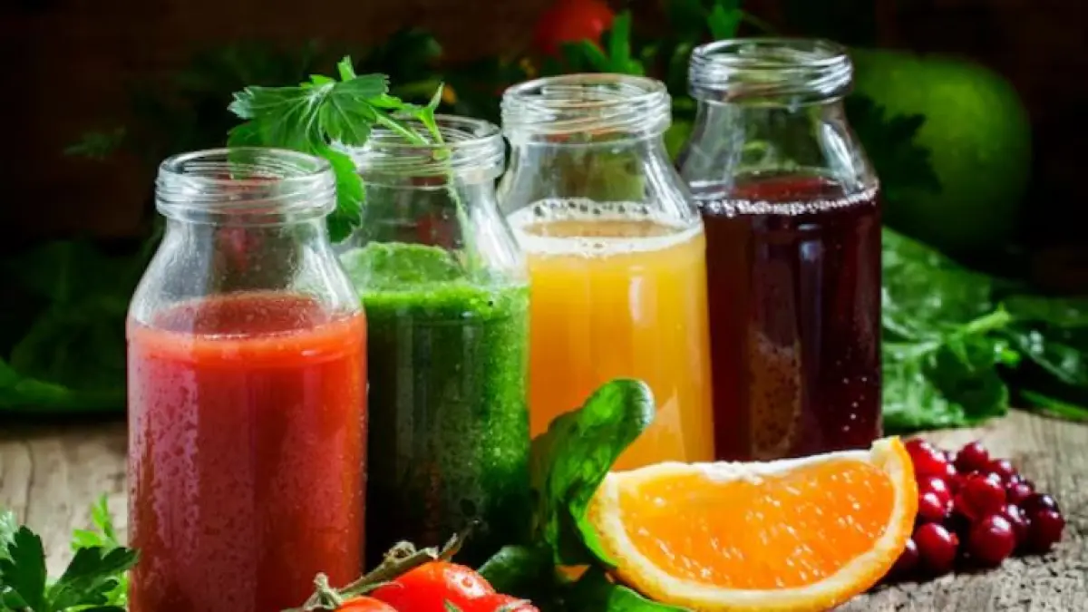Ilustrasi jus untuk diet. (freepik)