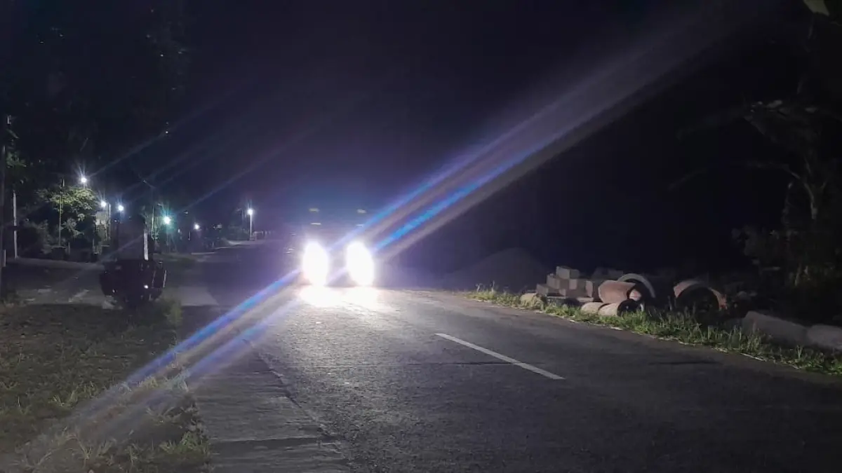 Salah satu ruas jalan di Ngawi masih minim penerangan, menjadi perhatian pemerintah untuk penambahan LPJU tahun ini. ASEP SYAEFUL/RADAR NGAWI