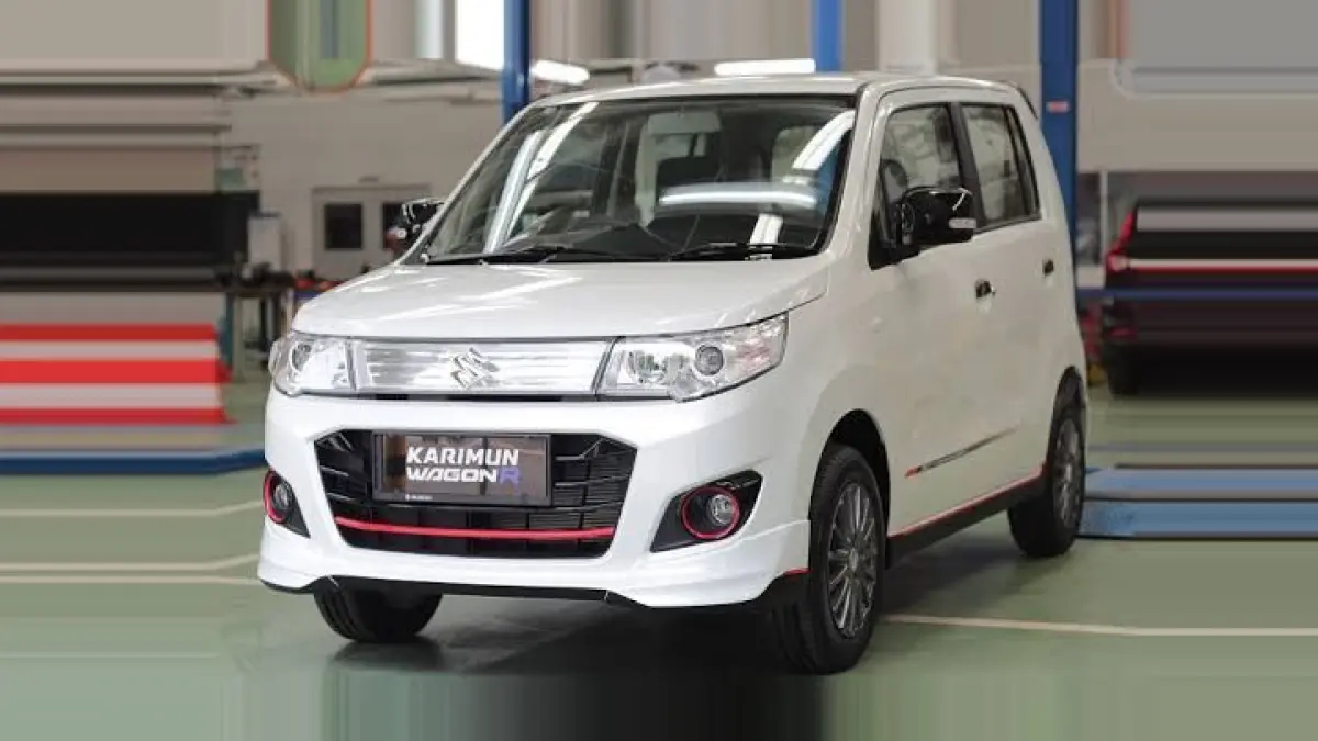 Suzuki Karimun Wagon R memakai mesin SOHC. 