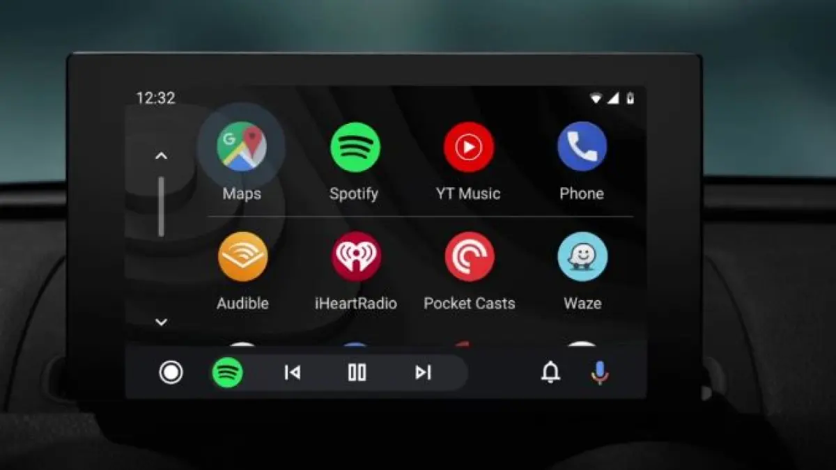 Ilustrasi head unit mobil terbaik. 