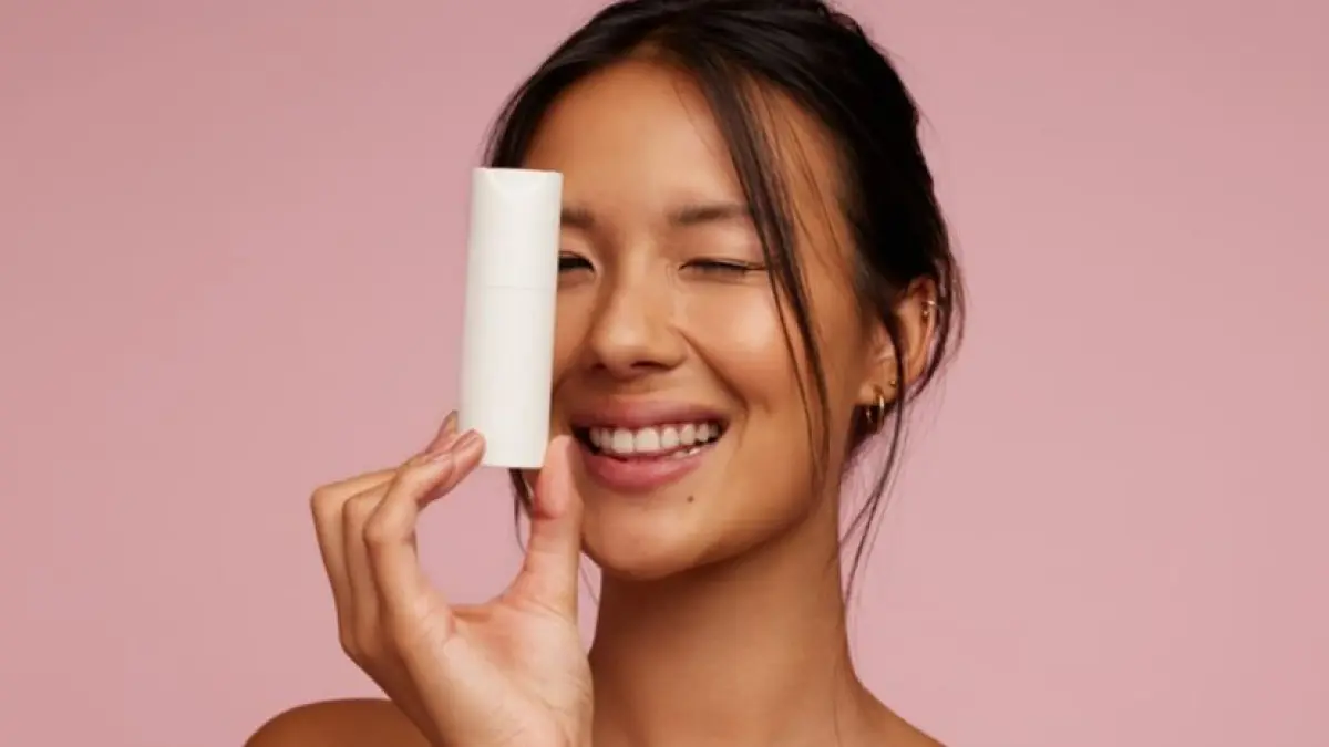 Ilustrasi produk kecantikan multifungsi. (beautyjournal)
