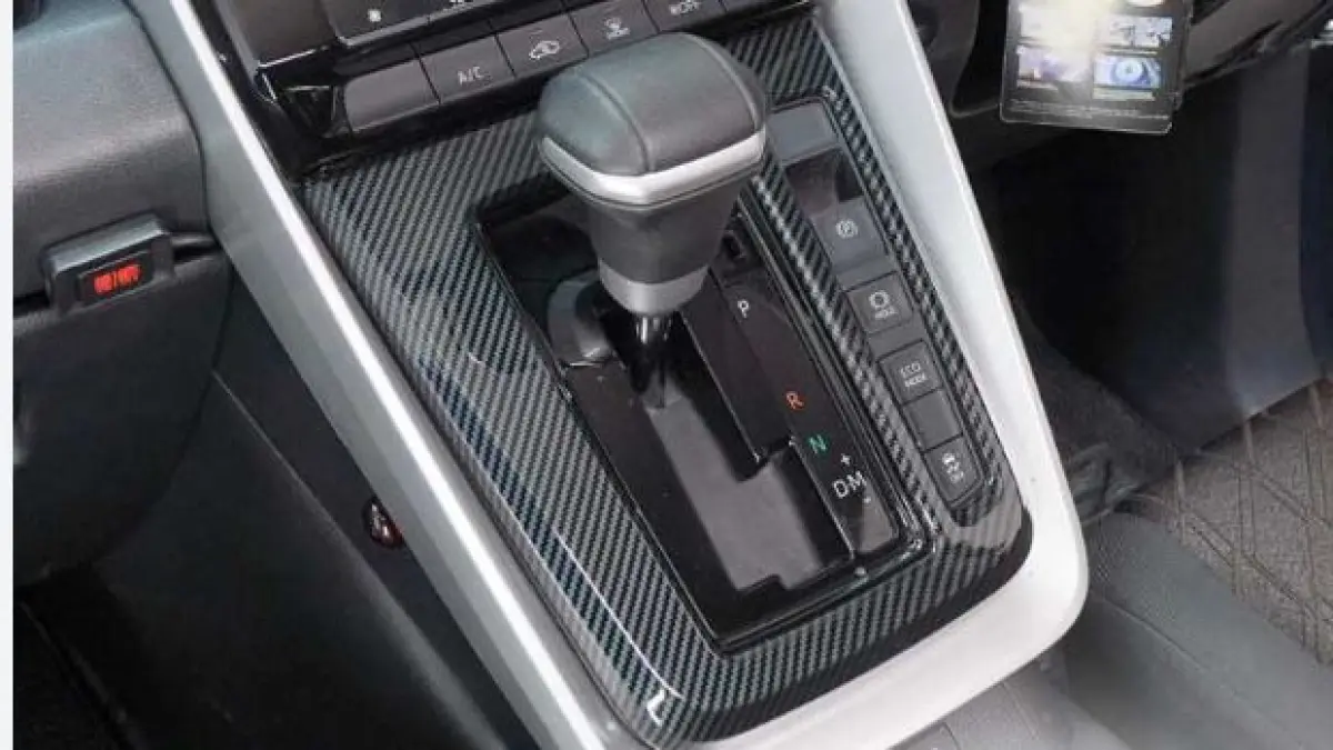 Aksesoris Mobil 2026